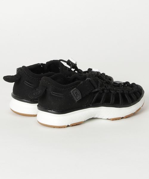 KEEN（キーン）の「KEEN/キーン UNEEK O2 1020585 サンダル（サンダル・キッズ・ブラック・18.5cm/15.0cm/16.0cm/17.0cm/18.0cm）」の2枚目の写真