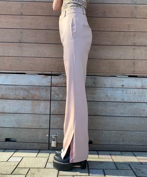 ENVYM(アンビー)の「サイドスリットPT(その他パンツ・レディース・ピンク/ベージュ・MEDIUM/SMALL)」の5枚目の写真