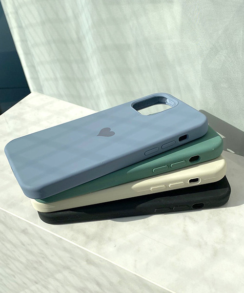 c.u.l(シーユーエル)の「【c.u.l】マット シンプル 無地 ワンポイント ハート iPhoneカバー アイフォンケース ipc491(スマホケース/カバー・レディース・ホワイト/ブラック/パープル/グリーン・K/F/A/E/J/D/B/I/O/P/N)」の12枚目の写真