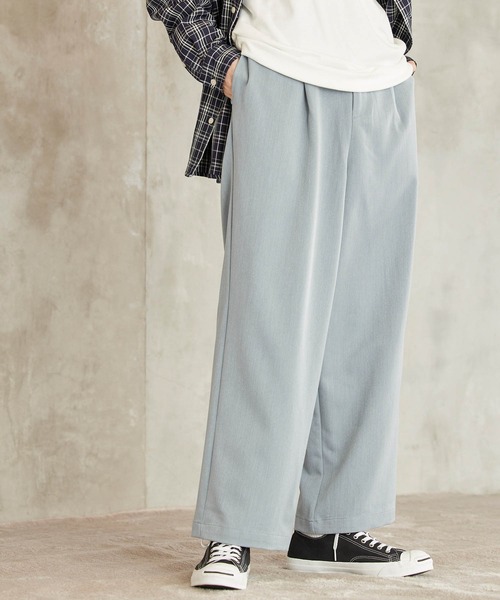 MONO-MART（モノマート）の「TRストレッチ スーツ地 タックワイドパンツ（その他パンツ・メンズ・グリーン/グレー系その他/ブラック/ブラウン系その他/ネイビー/ライトグレー/グレイッシュベージュ/ダークブラウン/グレー系その他2/ブラウン系その他2/ホワイト/ライトグリーン/ブラック系その他/ベージュ系その他2/ブルー系その他/ライラック・S/L/XL/M）」の15枚目の写真