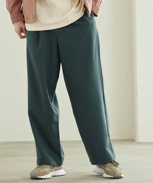 MONO-MART（モノマート）の「TRストレッチ スーツ地 タックワイドパンツ（その他パンツ・メンズ・グリーン/グレー系その他/ブラック/ブラウン系その他/ネイビー/ライトグレー/グレイッシュベージュ/ダークブラウン/グレー系その他2/ブラウン系その他2/ホワイト/ライトグリーン/ブラック系その他/ベージュ系その他2/ブルー系その他/ライラック・S/L/XL/M）」の12枚目の写真