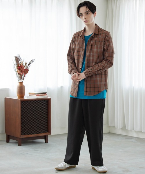 MONO-MART（モノマート）の「TRストレッチ スーツ地 タックワイドパンツ（その他パンツ・メンズ・グリーン/グレー系その他/ブラック/ブラウン系その他/ネイビー/ライトグレー/グレイッシュベージュ/ダークブラウン/グレー系その他2/ブラウン系その他2/ホワイト/ライトグリーン/ブラック系その他/ベージュ系その他2/ブルー系その他/ライラック・S/L/XL/M）」の18枚目の写真