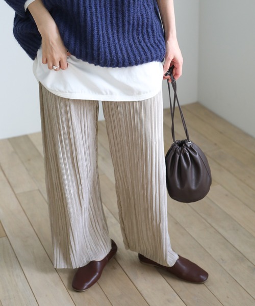 select MOCA(セレクトモカ)の「2021 SS シャイニープリーツサテンパンツ(その他パンツ・レディース・ブラック/カーキ/グレイッシュベージュ・FREE)」の18枚目の写真