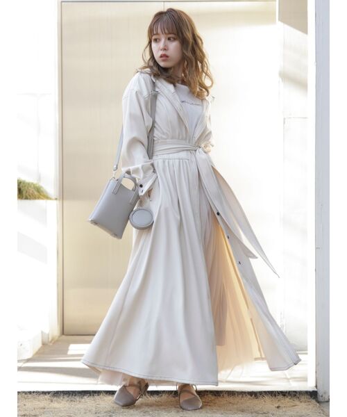 dazzlin（ダズリン）の「ステッチアートシャツワンピース（ワンピース・レディース・イエロー/インディゴブルー/アイボリー・FREE）」の4枚目の写真