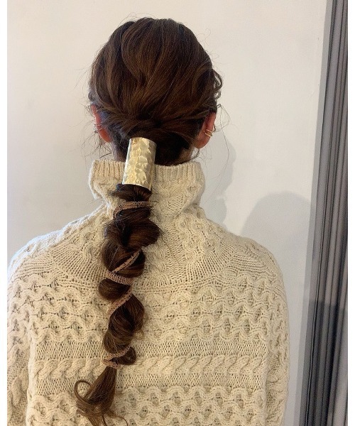mou（モウ）の「デコボコヘアフックロング（その他ヘアアクセサリー・レディース・シルバー/ゴールド・FREE）」の4枚目の写真