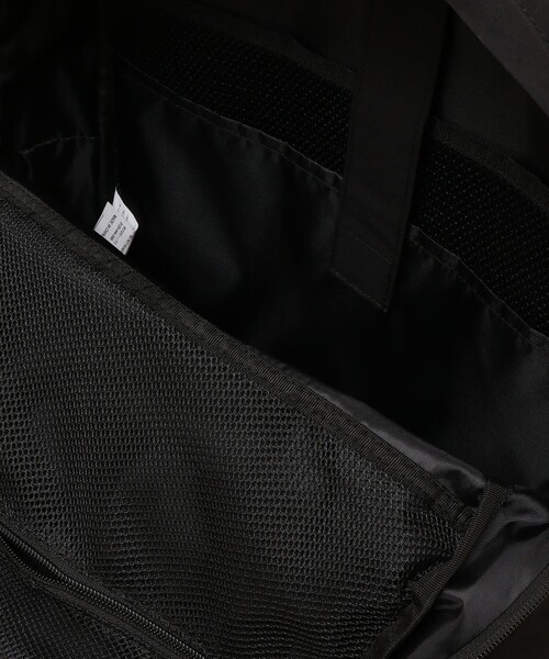 SHIPS(シップス)の「【WEB限定】SHIPS: COPYRIGHT ロゴ 60/40クロス バックパック(バックパック/リュック・メンズ・ブラック/ネイビー/グレー/ベージュ/ダークグレー/コバルトブルー・ONE SIZE)」の19枚目の写真