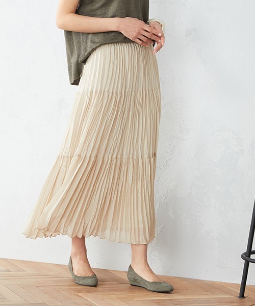 COMME CA ISM（コムサイズム）の「ワッシャープリーツ・ティアード スカート（スカート・レディース・ベージュ/ブラウン/レンガ・SMALL/MEDIUM/LARGE）」の3枚目の写真