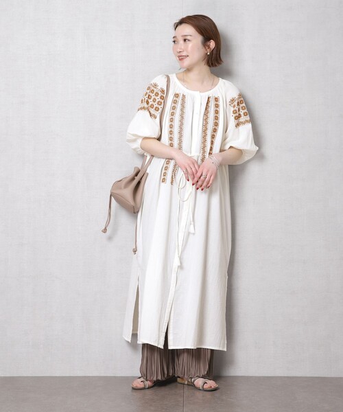 レア 刺繍 ロングワンピース ホワイト白　ヴィンテージ 幾何学模様 FREAK'S STORE（フリークスストア）の「【WEB限定】2WAY刺繍