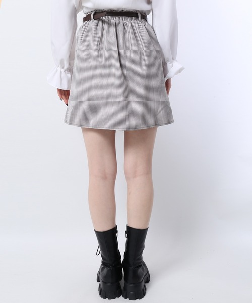 WC(ダブル シー)の「ミニギンガムスリットスカパン(スカート・レディース・ブラック/ブラウン/ライトパープル・FREE)」の8枚目の写真