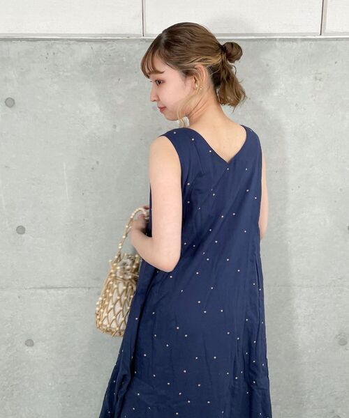 fredy repit（フレディレピ）の「両前ドット刺繍ワンピース（ワンピース・レディース・ブルー系その他7/ブラック系その他3・38）」の6枚目の写真
