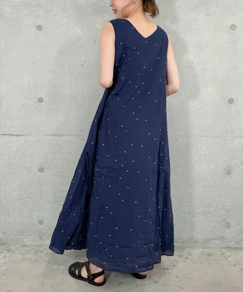fredy repit（フレディレピ）の「両前ドット刺繍ワンピース（ワンピース・レディース・ブルー系その他7/ブラック系その他3・38）」の7枚目の写真