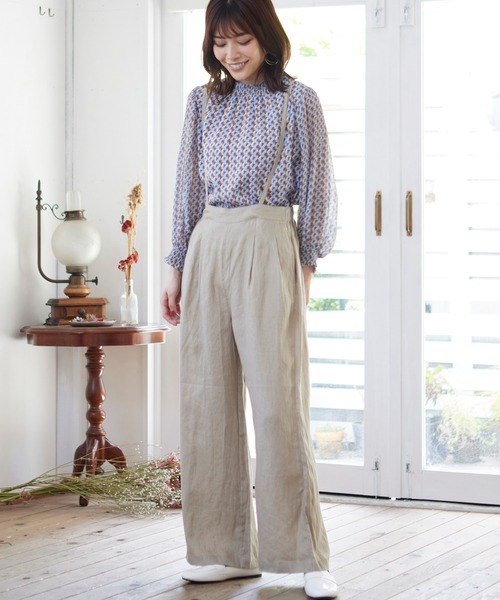 MATCH&more（マッチアンドモア）の「３ＷＡＹタックストレートパンツ（その他パンツ・レディース・チャコールグレー/ベージュ/ブラウン・FREE）」の3枚目の写真