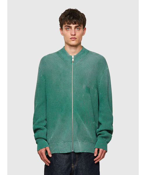 DIESEL（ディーゼル）の「メンズ ニット カーディガン ジップ ラベル（カーディガン/ボレロ・メンズ・グリーン/ブルー・MEDIUM/SMALL/LARGE/X-LARGE/X-SMALL/XX-LARGE）」の9枚目の写真