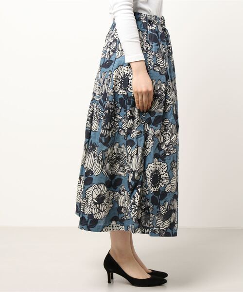 D*g*y（ディージーワイ）の「∴【 D*g*y / ディージーワイ 】大花柄 ボタニカル レトロ ロングスカート D5853（スカート・レディース・グレー/ブルー/レッド・M）」の5枚目の写真