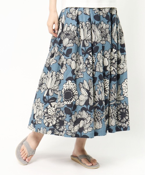 D*g*y（ディージーワイ）の「∴【 D*g*y / ディージーワイ 】大花柄 ボタニカル レトロ ロングスカート D5853（スカート・レディース・グレー/ブルー/レッド・M）」の3枚目の写真