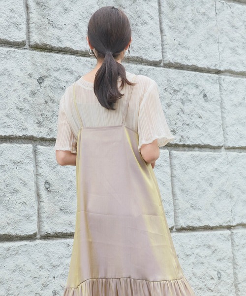 mikke(ミッケ)の「シアーランダムプリーツ 半袖ブラウス(シャツ/ブラウス・レディース・ブラック/ブラウン/オリーブ/アイボリー・FREE)」の13枚目の写真