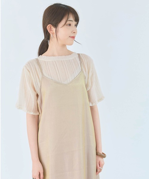 mikke(ミッケ)の「シアーランダムプリーツ 半袖ブラウス(シャツ/ブラウス・レディース・ブラック/ブラウン/オリーブ/アイボリー・FREE)」の17枚目の写真