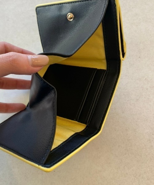 THEATRE PRODUCTS(シアタープロダクツ)の「TRI-FOLD MINI WALLET(財布・レディース・ブラック/ベージュ・FREE)」の15枚目の写真