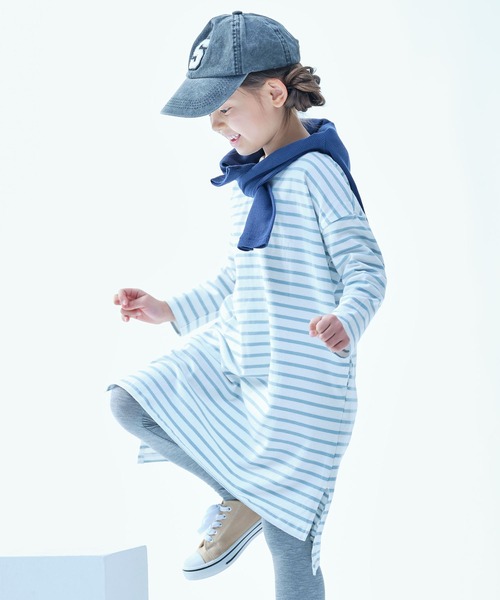 devirock（デビロック）の「ゆるっとボーダー長袖ワンピース（ワンピース・キッズ・ブラック/サックスブルー/ラベンダー/チャコール/ダークベージュ・110cm/100cm/120cm/130cm/140cm/150cm/160cm）」の4枚目の写真