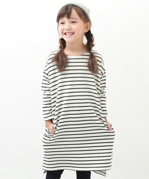 devirock（デビロック）の「ゆるっとボーダー長袖ワンピース（ワンピース・キッズ・ブラック/サックスブルー/ラベンダー/チャコール/ダークベージュ・110cm/100cm/120cm/130cm/140cm/150cm/160cm）」の3枚目の写真