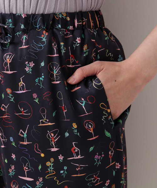 NATURAL BEAUTY BASIC（ナチュラルビューティーベーシック）の「リバティプリント　パンツ（その他パンツ・レディース・ブルー系その他6/グリーン系その他3・MEDIUM）」の9枚目の写真