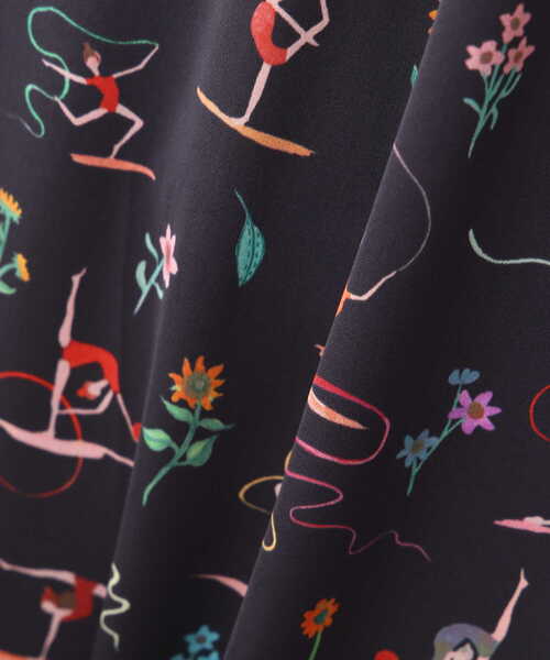 NATURAL BEAUTY BASIC（ナチュラルビューティーベーシック）の「リバティプリント　パンツ（その他パンツ・レディース・ブルー系その他6/グリーン系その他3・MEDIUM）」の13枚目の写真