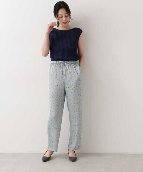 NATURAL BEAUTY BASIC（ナチュラルビューティーベーシック）の「リバティプリント　パンツ（その他パンツ・レディース・ブルー系その他6/グリーン系その他3・MEDIUM）」の17枚目の写真