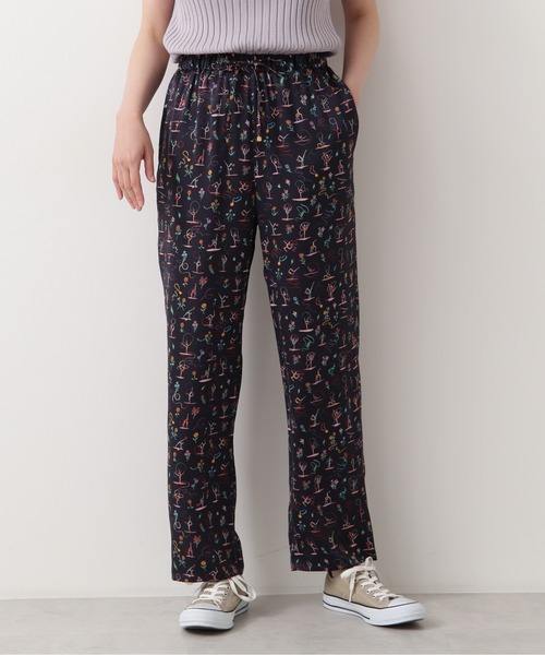 NATURAL BEAUTY BASIC（ナチュラルビューティーベーシック）の「リバティプリント　パンツ（その他パンツ・レディース・ブルー系その他6/グリーン系その他3・MEDIUM）」の22枚目の写真