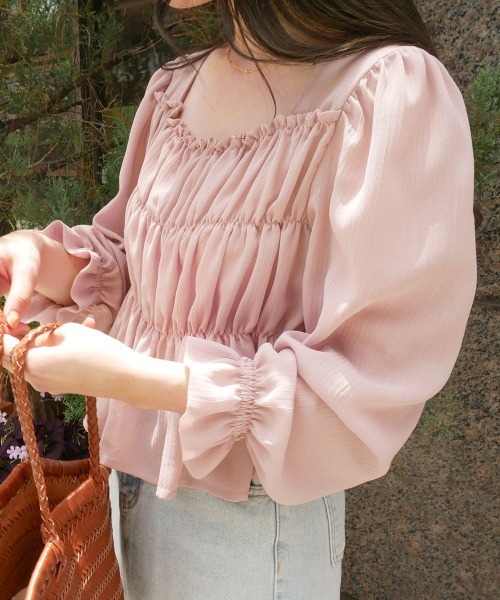 Bab（バブ）の「【Bab×KANAMI】Shirring Blouse（シャツ/ブラウス・レディース・ブラック/ピンク/アイボリー・38）」の2枚目の写真