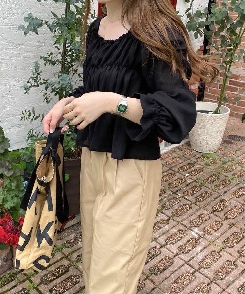 Bab（バブ）の「【Bab×KANAMI】Shirring Blouse（シャツ/ブラウス・レディース・ブラック/ピンク/アイボリー・38）」の4枚目の写真