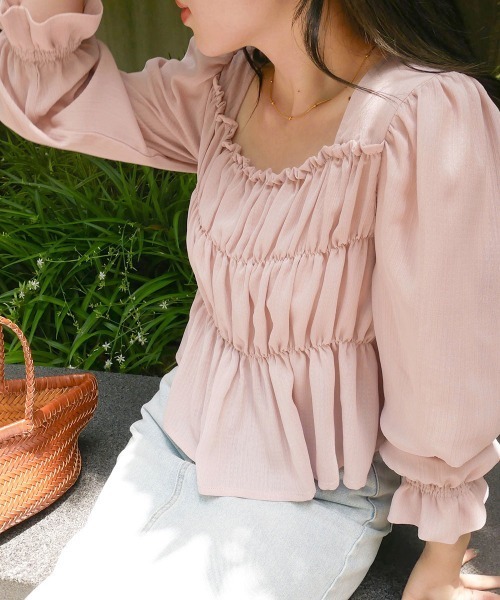 Bab（バブ）の「【Bab×KANAMI】Shirring Blouse（シャツ/ブラウス・レディース・ブラック/ピンク/アイボリー・38）」の14枚目の写真