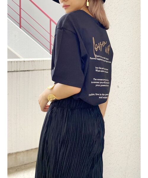 GYDA(ジェイダ)の「MESSAGE EMBROIDERYポケットT/S(Tシャツ/カットソー・レディース・オフホワイト/ブラック/ダークオレンジ・FREE)」の13枚目の写真