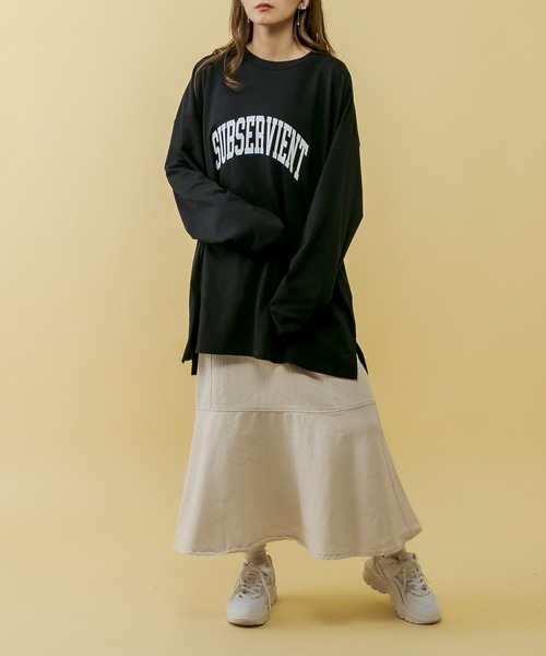 RASVOA（ラスボア）の「ＳＵＢＳＥＲＶＩＥＮＴビッグロンＴ（Tシャツ/カットソー・レディース・グリーン/ブルー/ブラック/オフホワイト・FREE）」の10枚目の写真