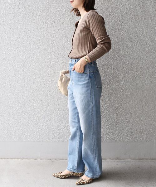 SHIPS(シップス)の「〈手洗い可能〉スイスオーガニックカーディガントップス◇(カーディガン/ボレロ・レディース・ライトブルー/ブラック/ブラウン/オフホワイト/ダークグレー・ONE SIZE)」の22枚目の写真