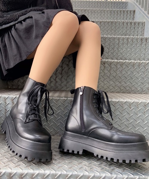 Figments（フィグメンツ）の「コンバットブーツ（ブーツ・レディース・ブラック・SMALL/MEDIUM）」の8枚目の写真