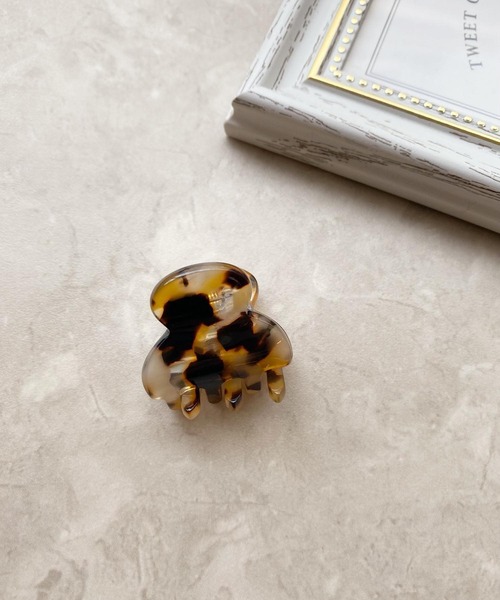 TONE SELECT GOODS（トーンセレクトグッズ）の「【Liaa】ミニマーブルヘアクリップ（バレッタ/ヘアクリップ・レディース・ベージュ/ブラウン/オフホワイト/ピンク/グリーン/ホワイト×ブラック/ブラウン系その他/ベビーピンク/ブラック/ホワイト/ピンク系その他・FREE）」の6枚目の写真