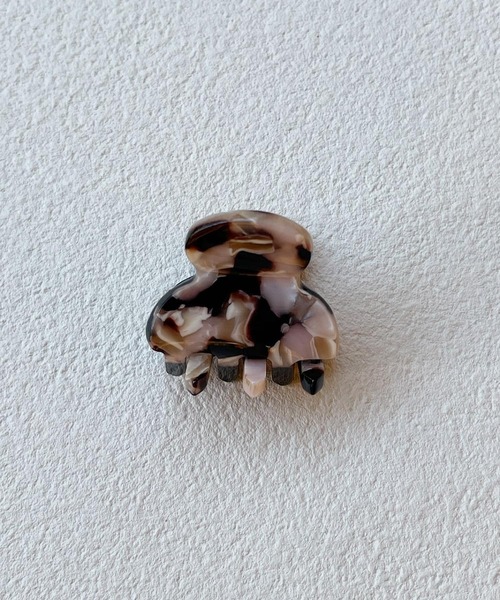 TONE SELECT GOODS（トーンセレクトグッズ）の「【Liaa】ミニマーブルヘアクリップ（バレッタ/ヘアクリップ・レディース・ベージュ/ブラウン/オフホワイト/ピンク/グリーン/ホワイト×ブラック/ブラウン系その他/ベビーピンク/ブラック/ホワイト/ピンク系その他・FREE）」の15枚目の写真