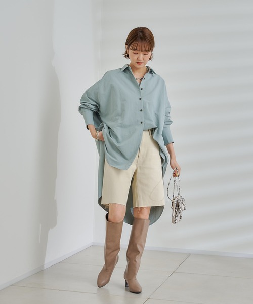 DouDou(ドゥドゥ)の「バックロングオーバーシャツ(シャツ/ブラウス・レディース・ピンク/グリーン/グレイッシュベージュ・FREE)」の15枚目の写真
