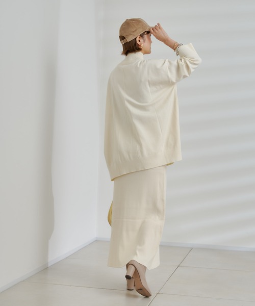 DouDou（ドゥドゥ）の「ニットアップサイドリブタートルチュニック（ニット/セーター・レディース・オフホワイト/チャコールグレー/グリーン・FREE）」の6枚目の写真