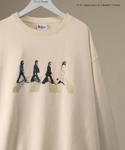 The Beatles(ザビートルズ)の「【THE BEATLES】ビートルズ プリント/刺繍 クルーネックスウェット(スウェット・メンズ・ホワイト/ブラック/ホワイト系その他/ブラック系その他/ホワイト系その他2/ブラック系その他2・M/L/XL)」の2枚目の写真