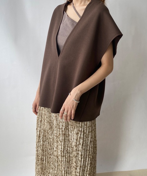 ReNorm(リノーム)の「スリットネックベスト(ベスト・レディース・ブラウン/パープル・フリー)」の21枚目の写真