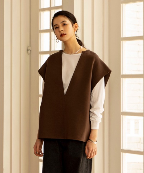 ReNorm(リノーム)の「スリットネックベスト(ベスト・レディース・ブラウン/パープル・フリー)」の12枚目の写真