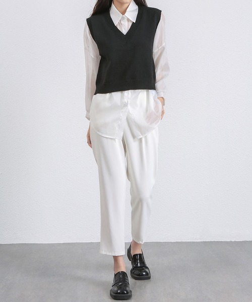 MAISON DE THERESE（メゾン ド テレーズ）の「Vネック柔らかいニットベスト（ベスト・レディース・ブラック/グレー/ライトベージュ/ホワイト/ダークグレー・MEDIUM/LARGE）」の11枚目の写真