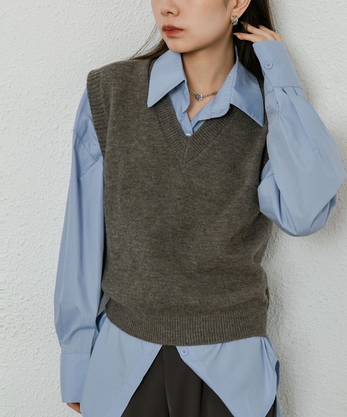 MAISON DE THERESE（メゾン ド テレーズ）の「Vネック柔らかいニットベスト（ベスト・レディース・ブラック/グレー/ライトベージュ/ホワイト/ダークグレー・MEDIUM/LARGE）」の19枚目の写真