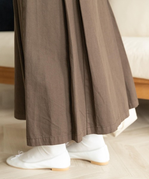 FORK&SPOON（フォークアンドスプーン）の「FORK&SPOON　タックマキシスカート（スカート・レディース・カーキ/インディゴブルー・1/2）」の15枚目の写真