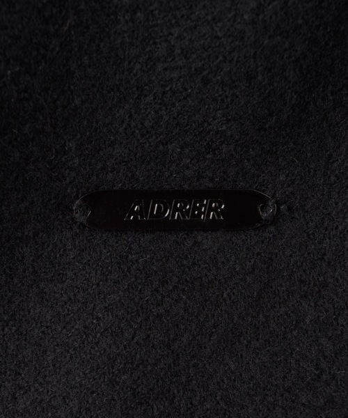 ADRER(アドラー)の「silky touch volume muffler/シルキータッチボリュームマフラー(マフラー・メンズ・ブラック/ベージュ/グレイッシュベージュ・FREE)」の4枚目の写真