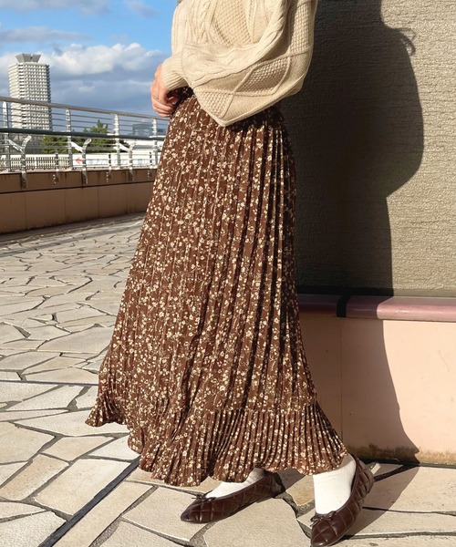 apres jour(アプレジュール)の「アソートプリーツスカート【ZOZOTOWN限定アイテム】(スカート・レディース・アイボリー/ピンクベージュ/ブラック系その他/ブラウン系その他・X-LARGE/フリー)」の4枚目の写真