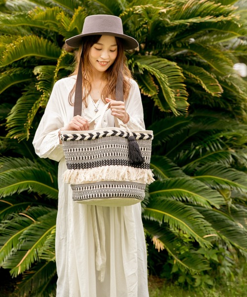 チャイハネ（チャイハネ）の「【チャイハネ】モノトーン手織りバッグ（ハンドバッグ・レディース・ブラック×ホワイト・FREE）」の5枚目の写真