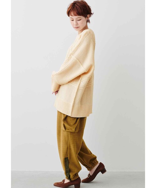 MEDE19F(メデジュウキュウ)の「MEDE19F サイザブルアランニット〈オフホワイト〉(ニット/セーター・レディース・オフホワイト・1/2)」の8枚目の写真