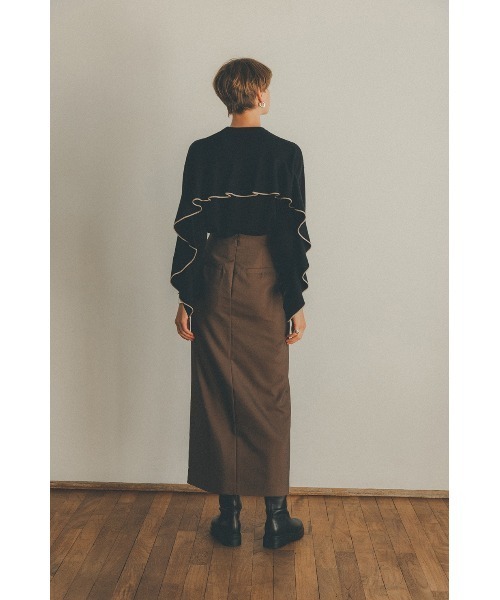 CLANE（クラネ）の「BACK FRILL LINE KNIT（ニット/セーター・レディース・ベージュ/ピンク/ブラック・1/2）」の2枚目の写真